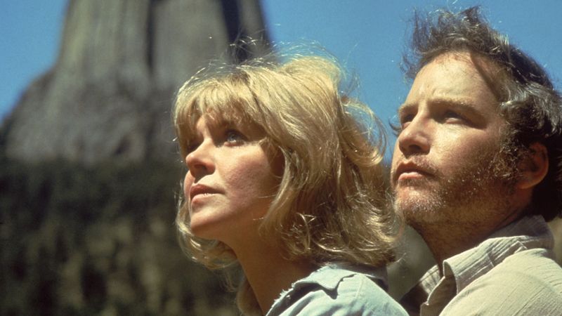 Close Encounters of the Third Kind Backdrop Image