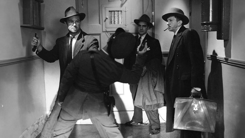 Quand la ville dort Backdrop Image