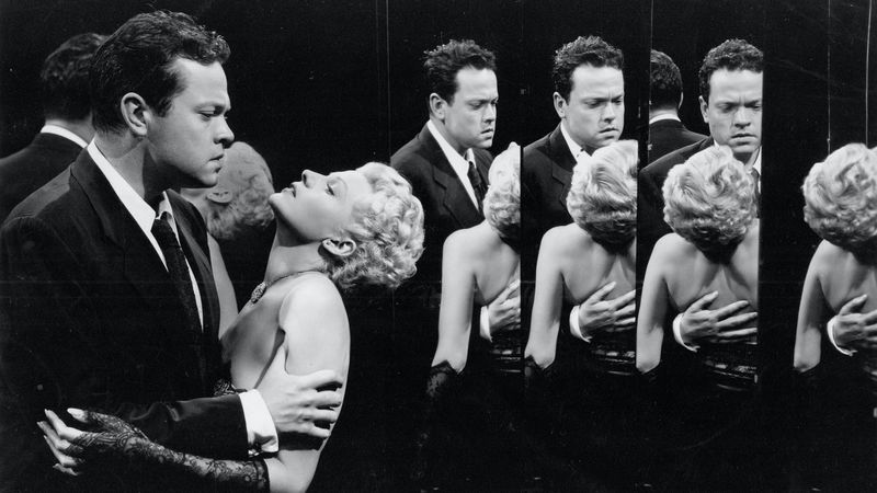 The Lady from Shanghai Backdrop Image