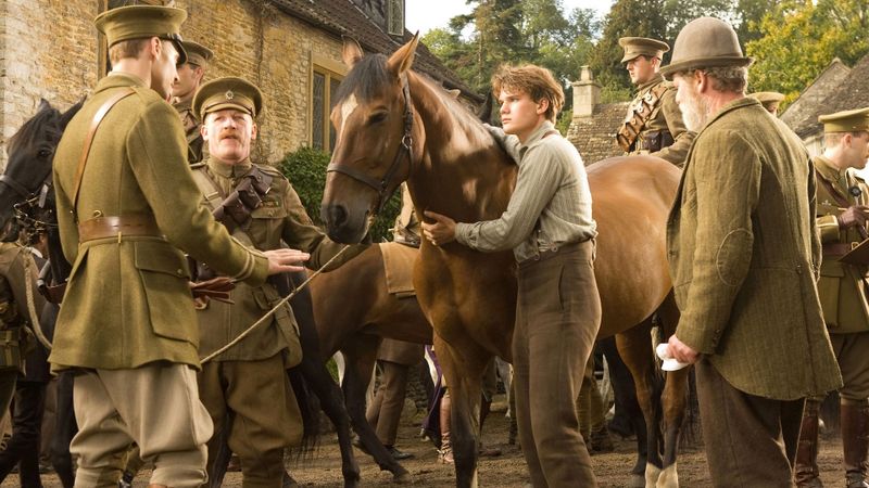 Cheval de guerre (War Horse) Backdrop Image
