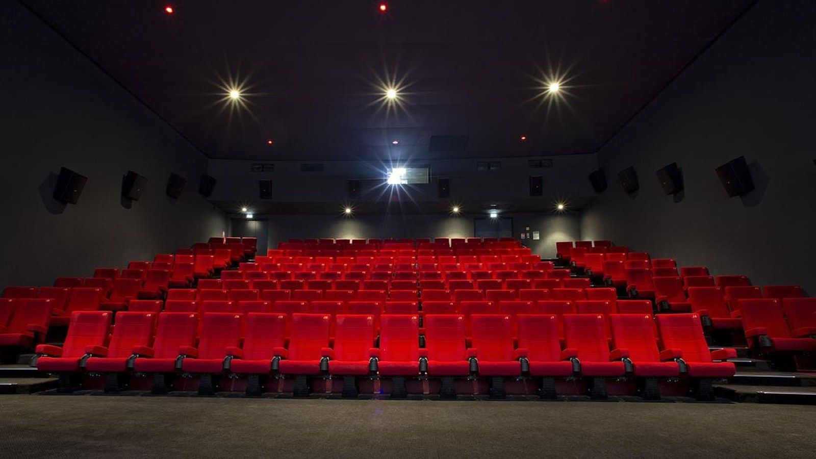 Pathé Les Pathé Les Fauvettes, photo 1 of 2