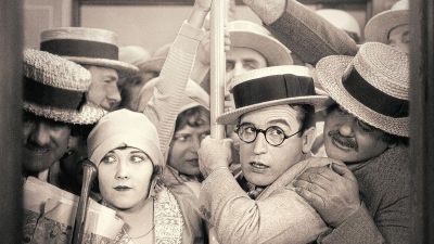 MONTE LA DESSUS ! Poster Image